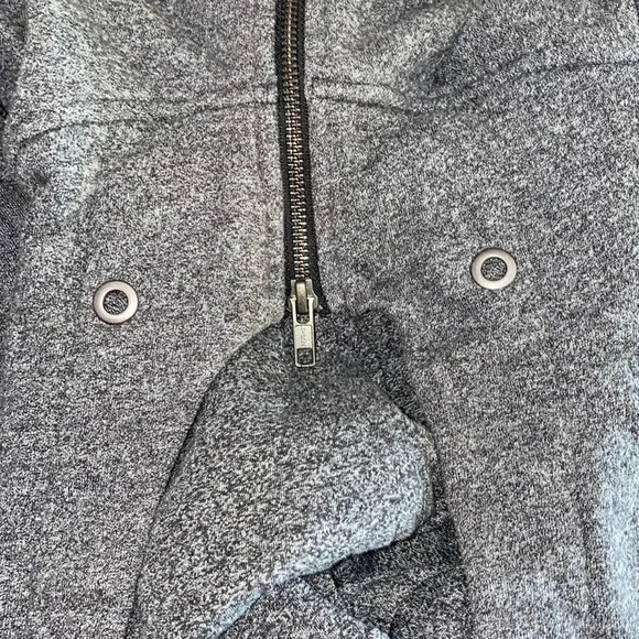 New Era Women’s Sweatshirt Gray Medium - Picture 9 of 9